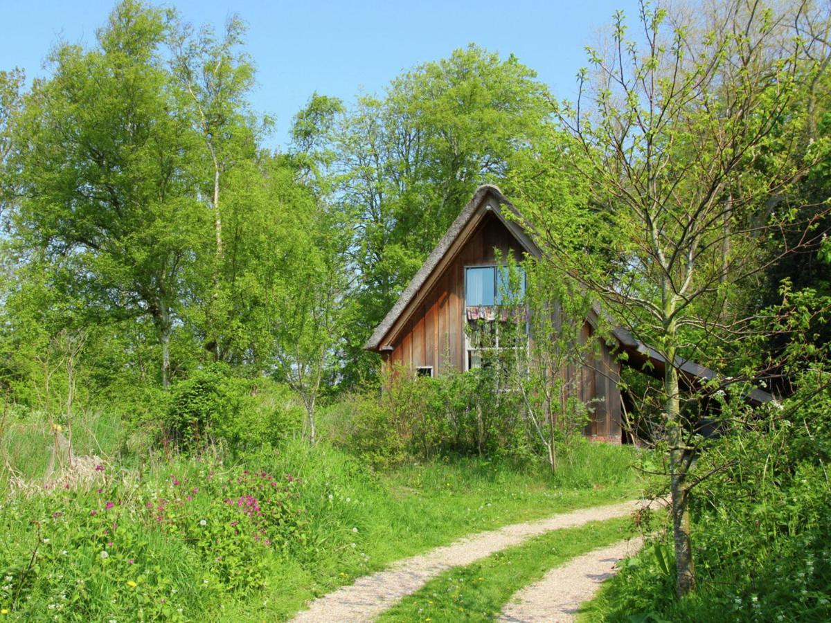 Fairytale Cottage Nestled Between Forest Bergen Bagian luar foto